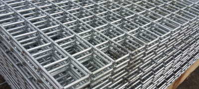 SS Welded Wire Mesh SS Welded Wire Mesh
